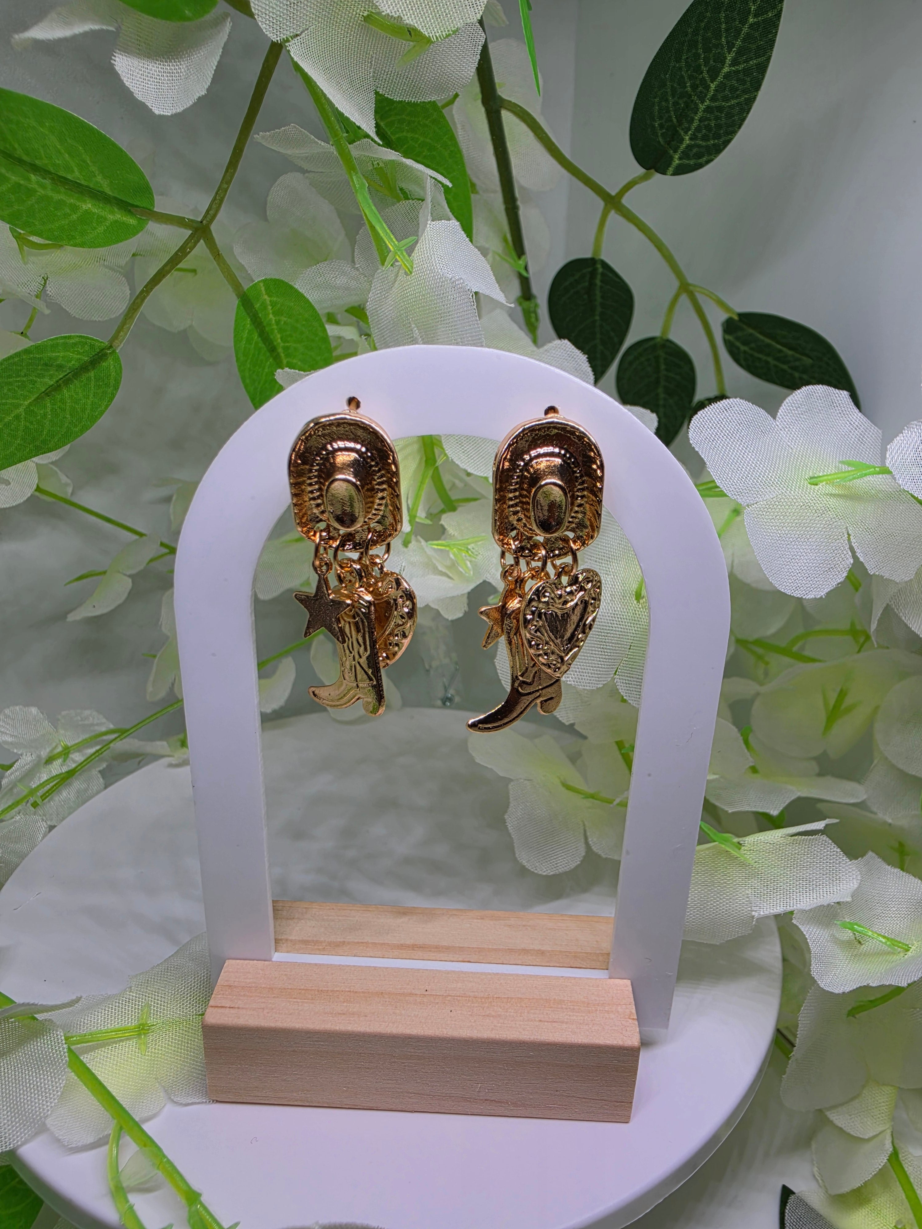 Golden Cowgirl